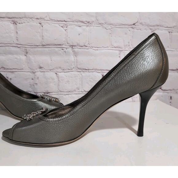 GUCCI CELLARIUS GRAY LEATHER BIT LOGO BUCKLE PEEP TOE PUMPS 40.5 ITALY Dust Bag - Picture 11 of 15